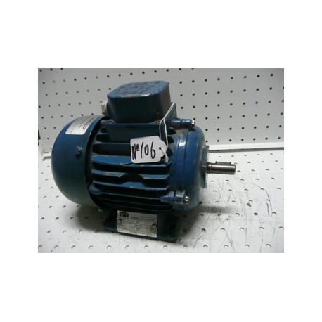 MOTOR 2 VELOCIDADES 0.75/ 1 CV 1500/3000 RPM PATAS B3 220 V SH80-4/2A USADO Nº106