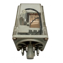 RELE 8 PINES FZ18 24 V CORRIENTE CONTINUA  10A 