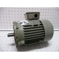 MOTOR TRIF. 0.75CV 1000 RPM BRIDA BRIDA REDUCIDA 220/380V SIEMENS MS802-6 B5R USADO Nº 92