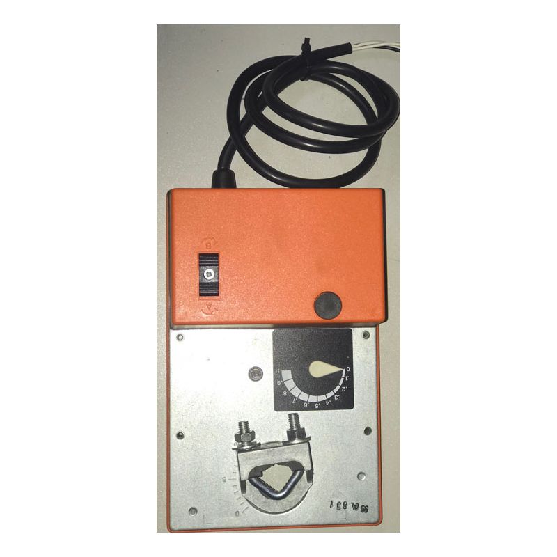 ACTUADOR DE COMPUERTA SM24  USADO BELIMO 24V AC  4 VA 90 ..150S 1.8W