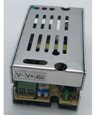 FUENTE ALIMENTACION ENTRADA  220V SALIDA 5V 2A