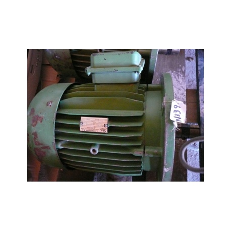 MOTOR TRIF. 7.5 CV 3000 RPM BRIDA B5 220/380V PACT MS132S1-2 B5 USADO Nº 39