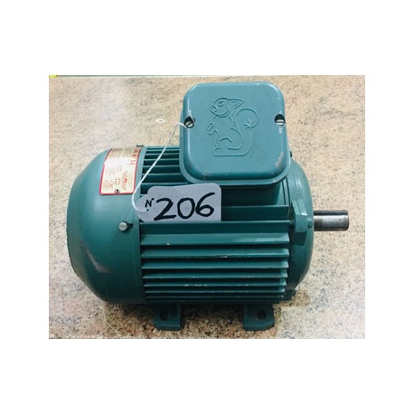MOTOR TRIF. 0.33CV 1500 RPM BRIDA B3 220/380V Black Thunder MS711-4 B3 USADO Nº 206