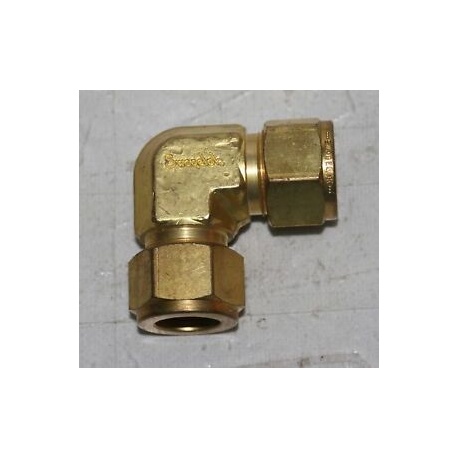 RACOR B810-9 DE TUBO 1/2 SWAGELOK DE LATON CODO DE UNION